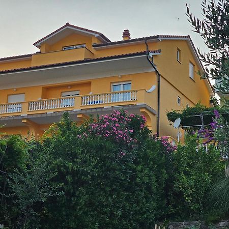 Rooms Neda Rab Town Luaran gambar