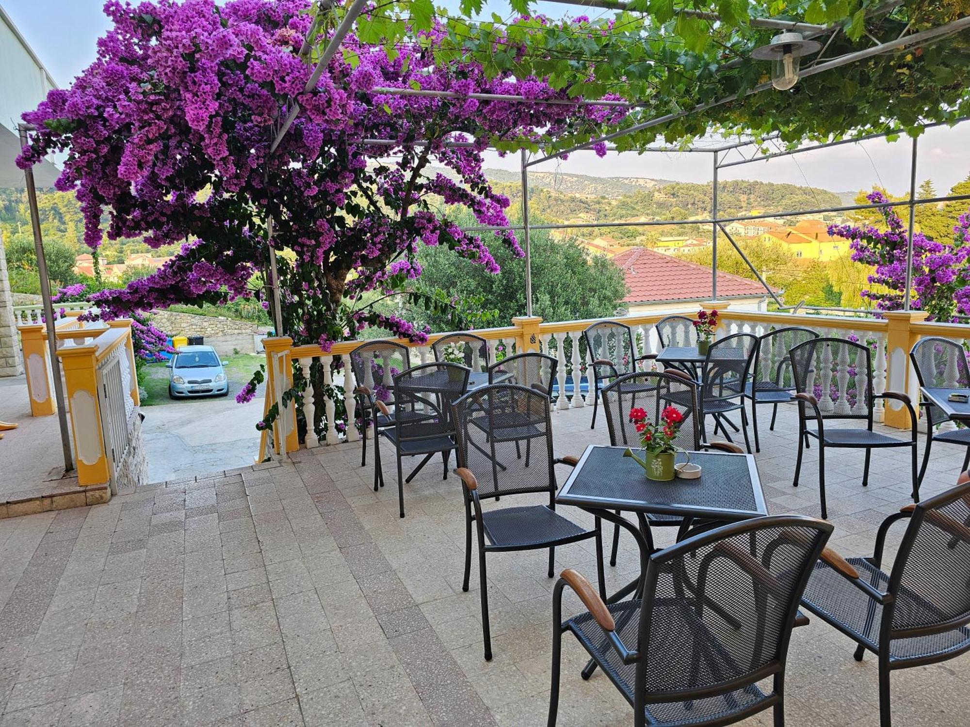 Rooms Neda Rab Town Luaran gambar