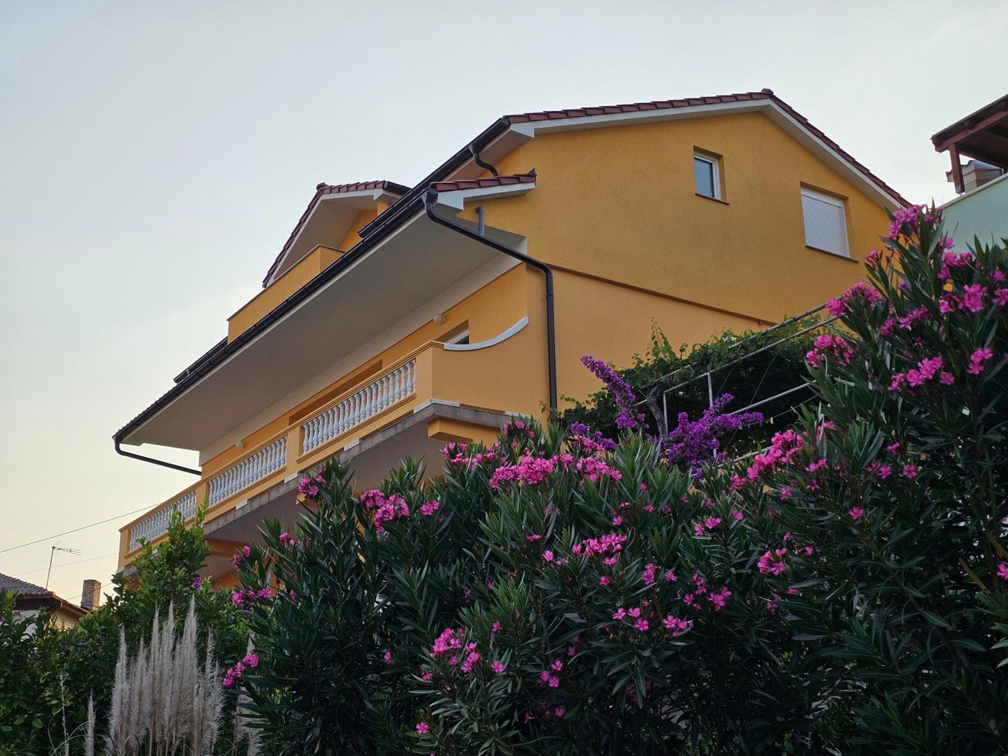 Rooms Neda Rab Town Luaran gambar