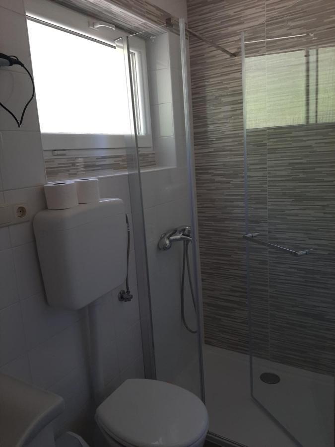 Rooms Neda Rab Town Luaran gambar
